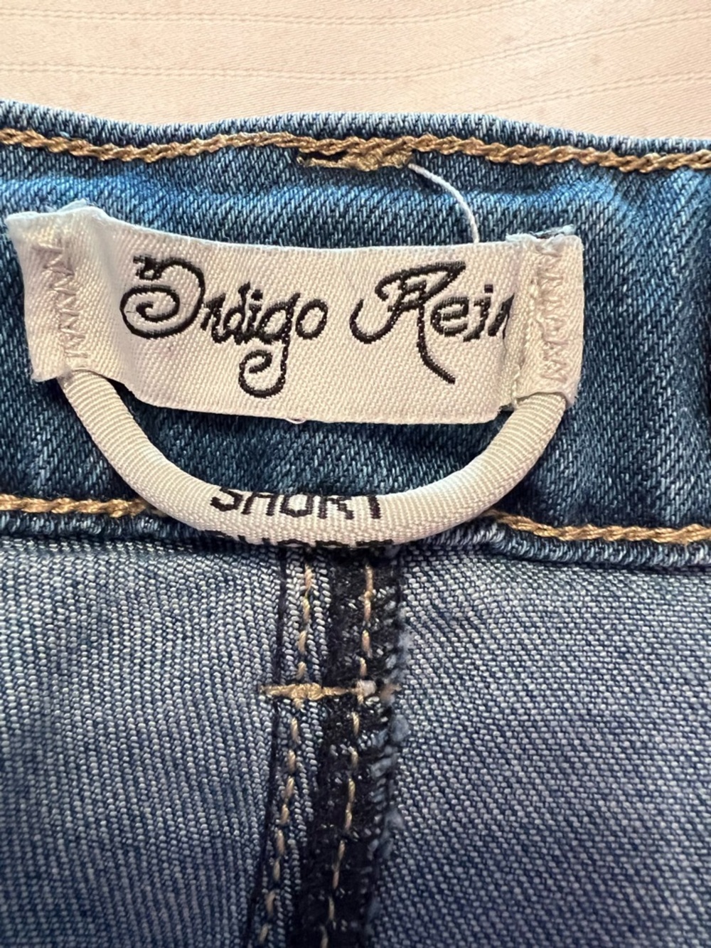 Indigo Rein Embroidered
Denim Shorts Raw Hem Festival Boho - Picture 9 of 10